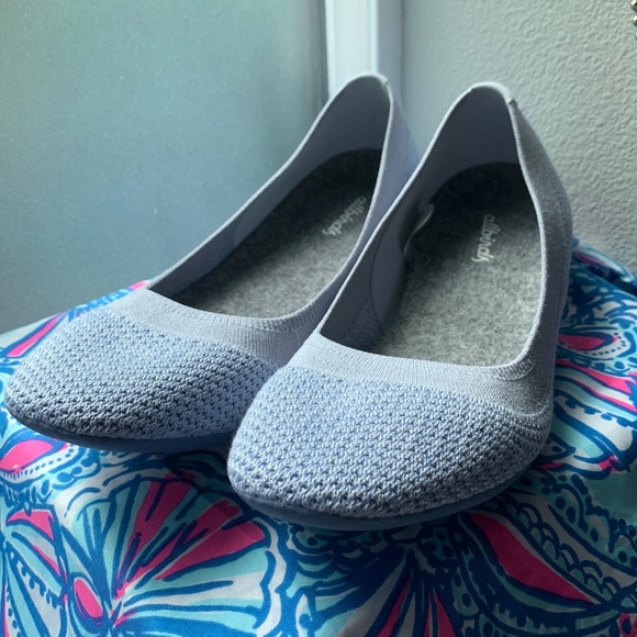allbirds Shoes - New Allbirds Tree Breezers in Limited Edition Blue